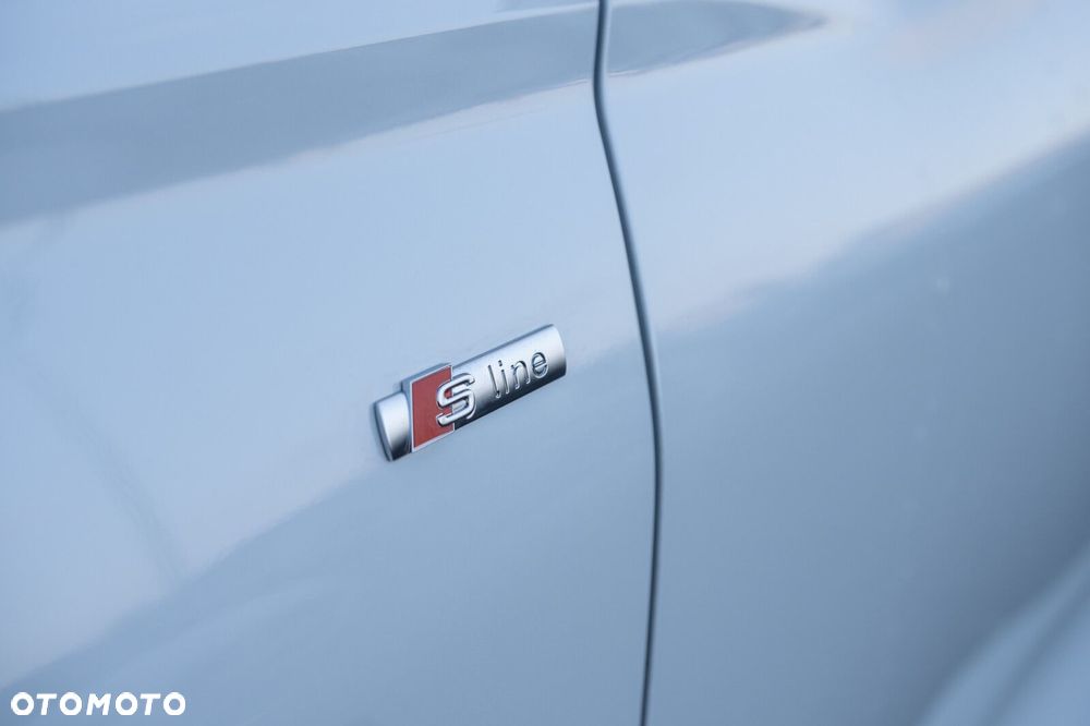 Audi Q6 e-tron - 7