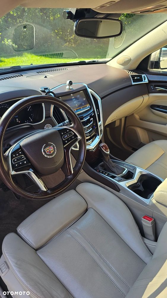 Cadillac SRX 3.6 V6 AWD Sport Luxury - 11