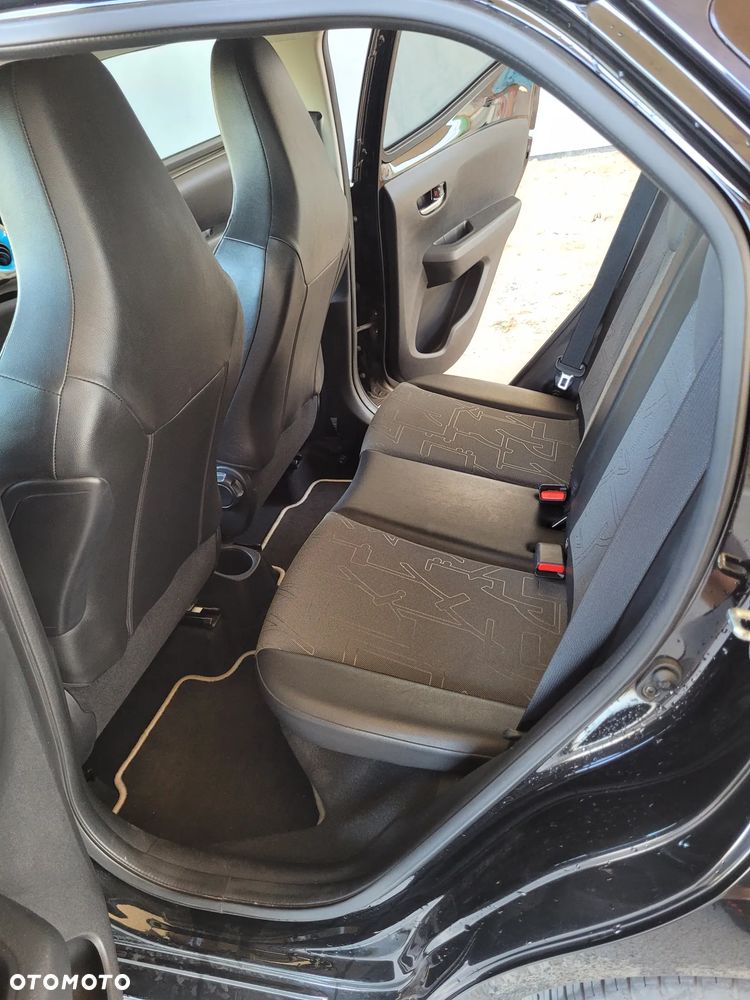 Toyota Aygo x-trend - 9