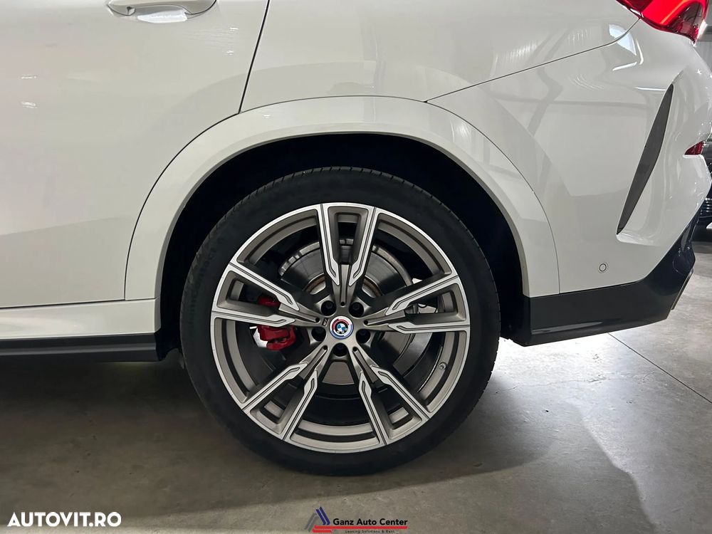BMW X6 M M50i - 35