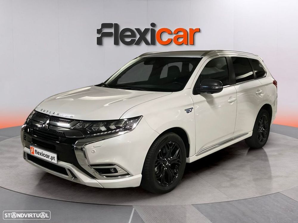Mitsubishi Outlander - 2
