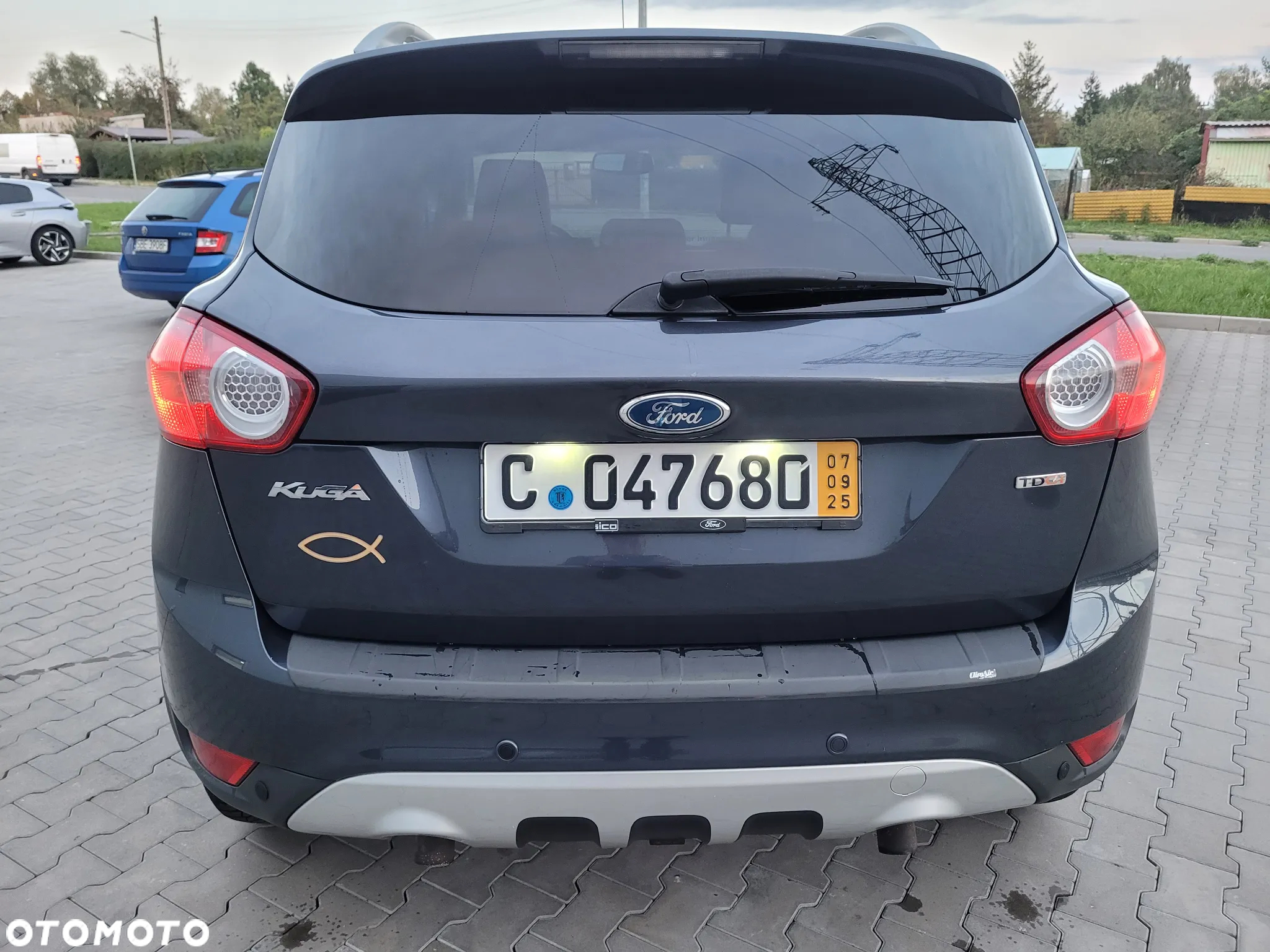 Ford Kuga 2.0 TDCi 2x4 Titanium - 14