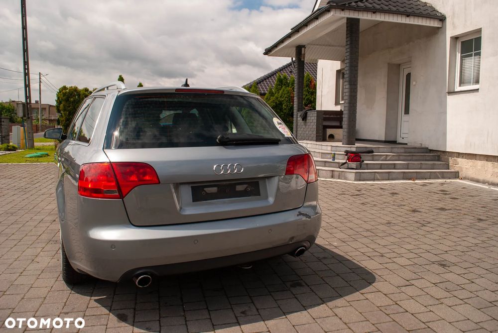 Audi A4 Avant 2.0 TDI DPF Quattro - 10