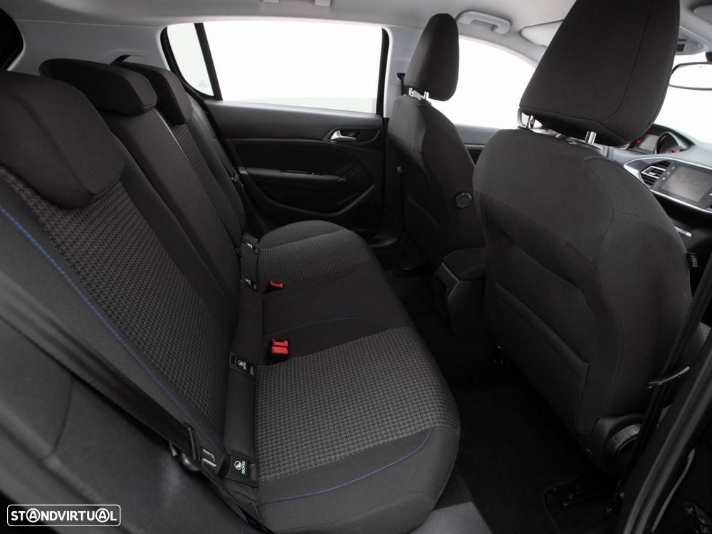 Peugeot 308 1.5 BlueHDi Style - 11