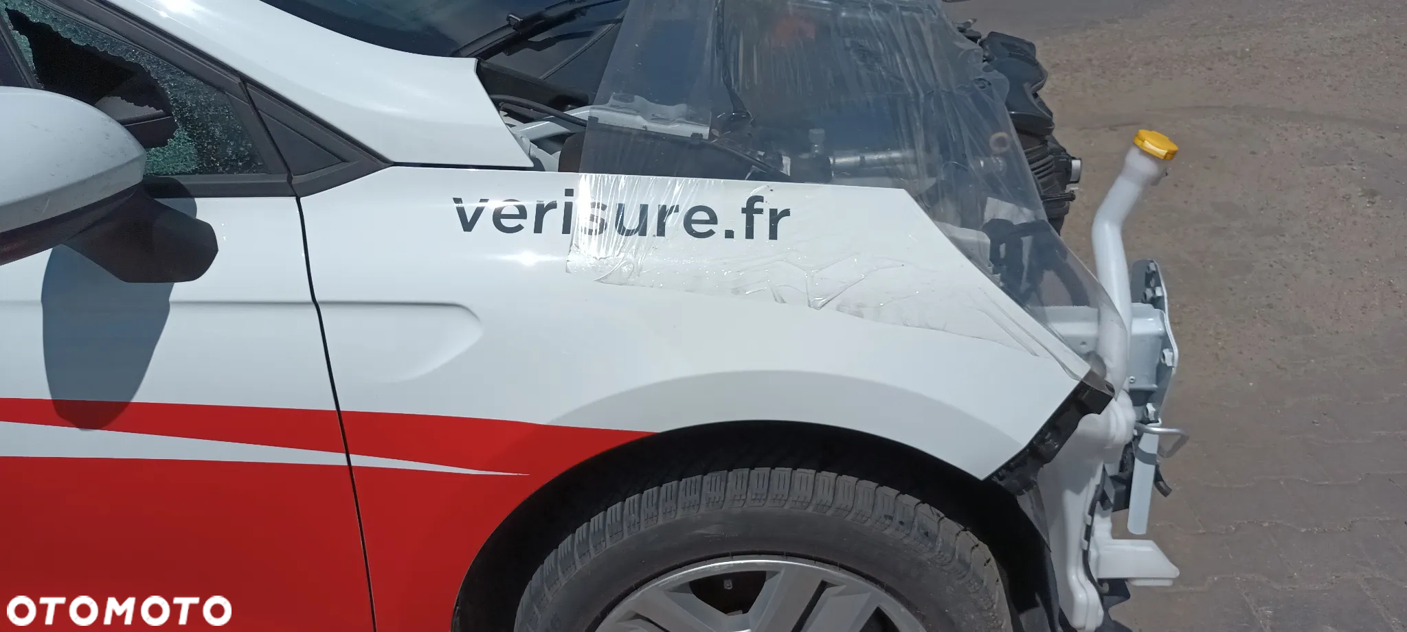 Renault Clio 1.6 E-TECH Intens - 9