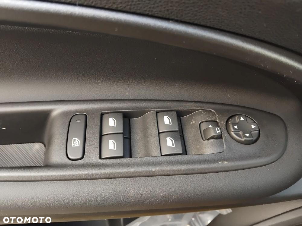 Jeep Avenger 54kWh Altitude - 18