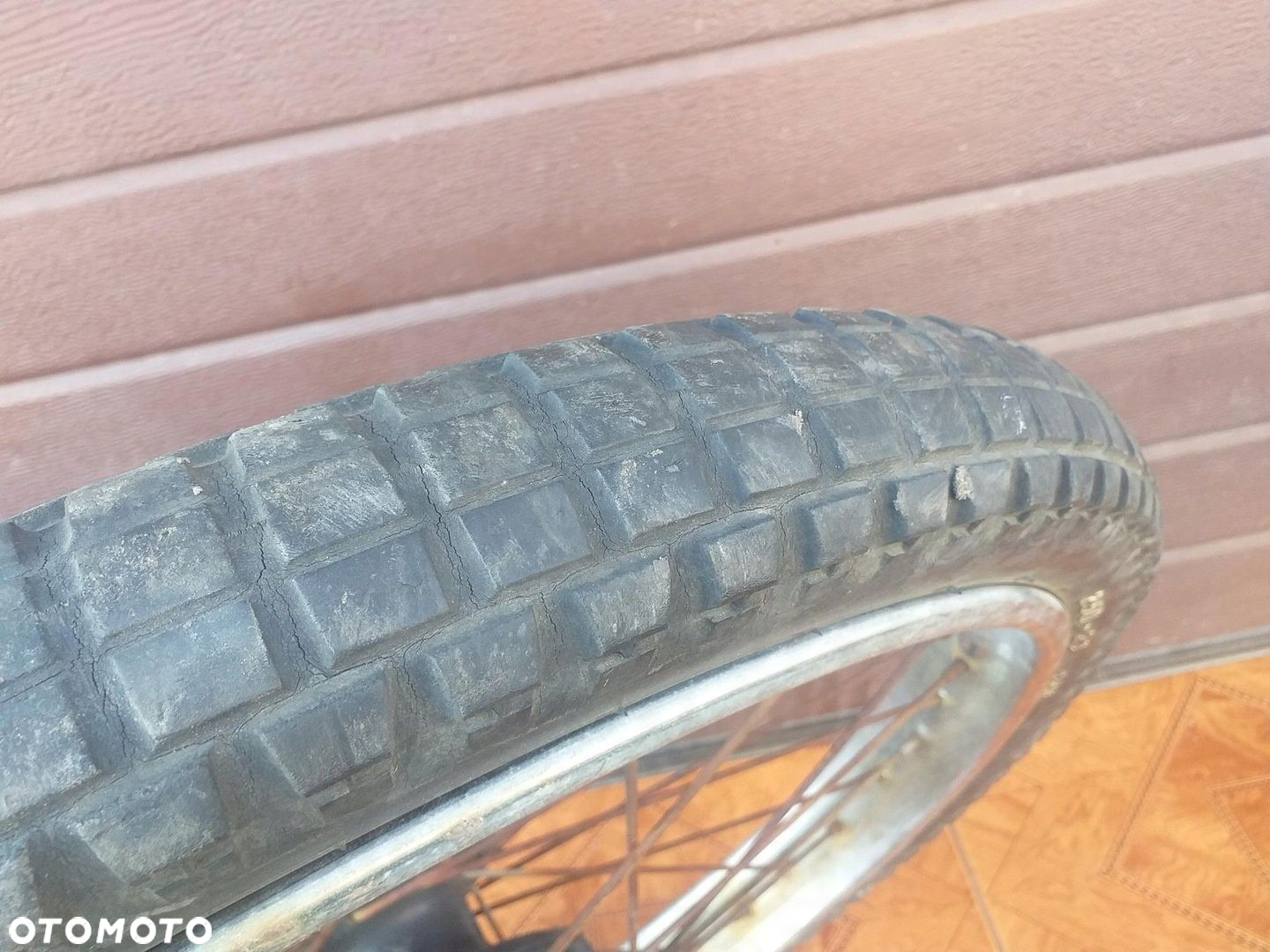 KOŁO FELGA YAMAHA DT 80 - 5