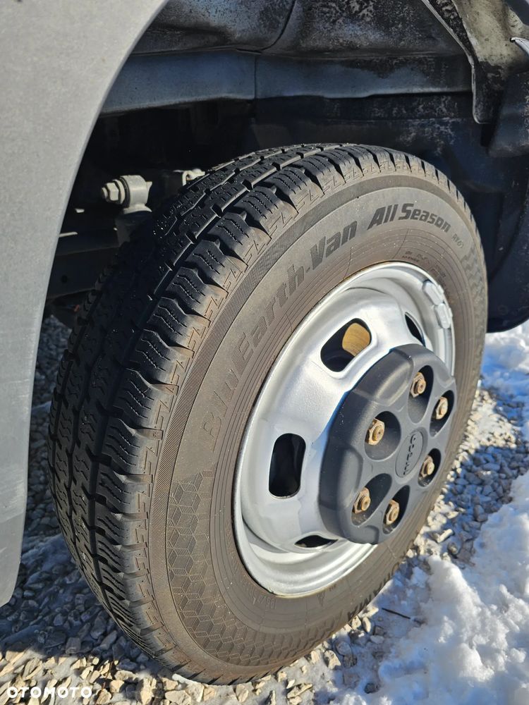 Iveco DAILY 40 C35 - 24