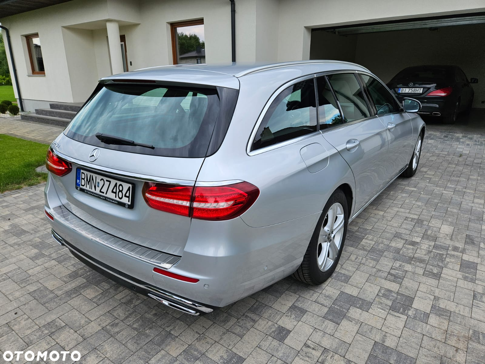 Mercedes-Benz Klasa E 220 d T 9G-TRONIC - 7
