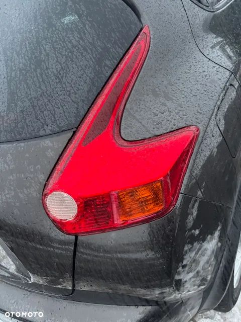 LAMPA TYŁ LEWA PRAWA NISSAN JUKE 2010 - 3