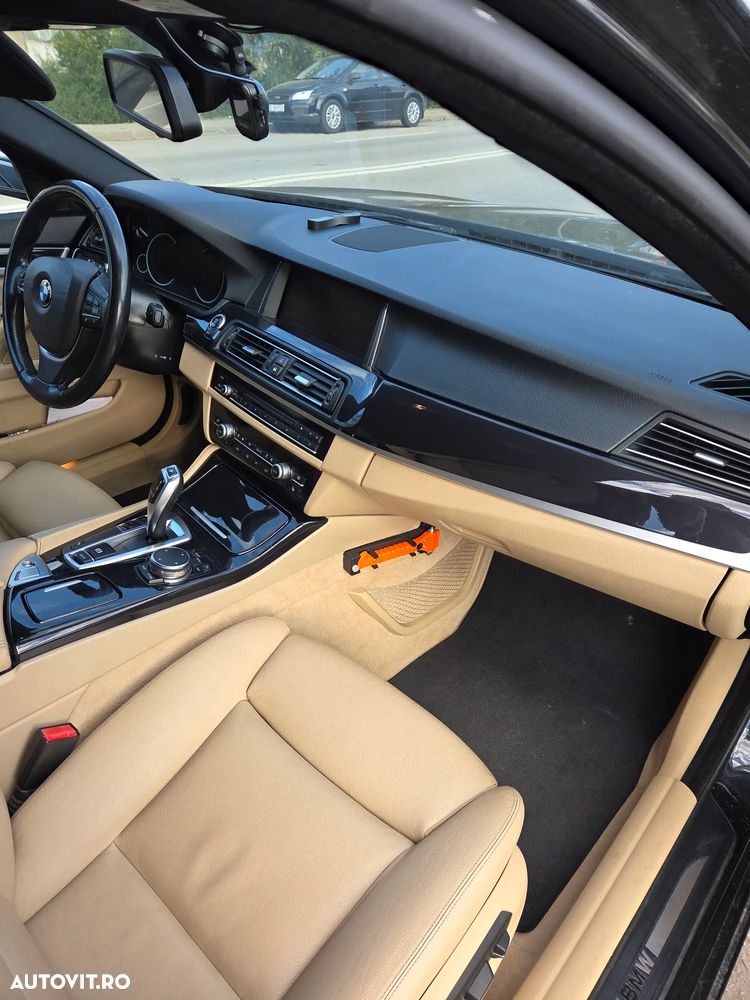 BMW Seria 5 520d Aut. - 7