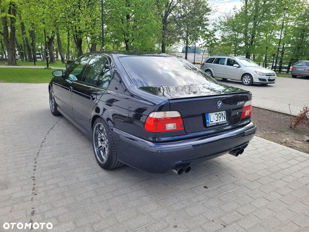 BMW M5 Standard - 5