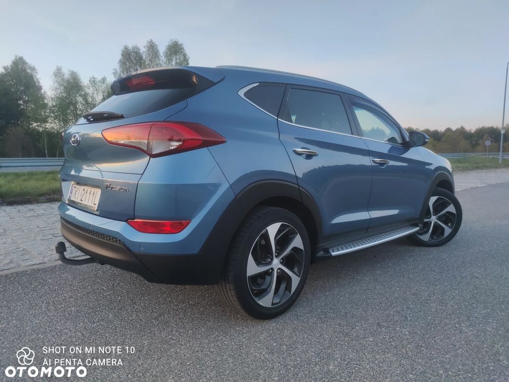 Hyundai Tucson blue 1.7 CRDi 2WD Intro Edition - 17