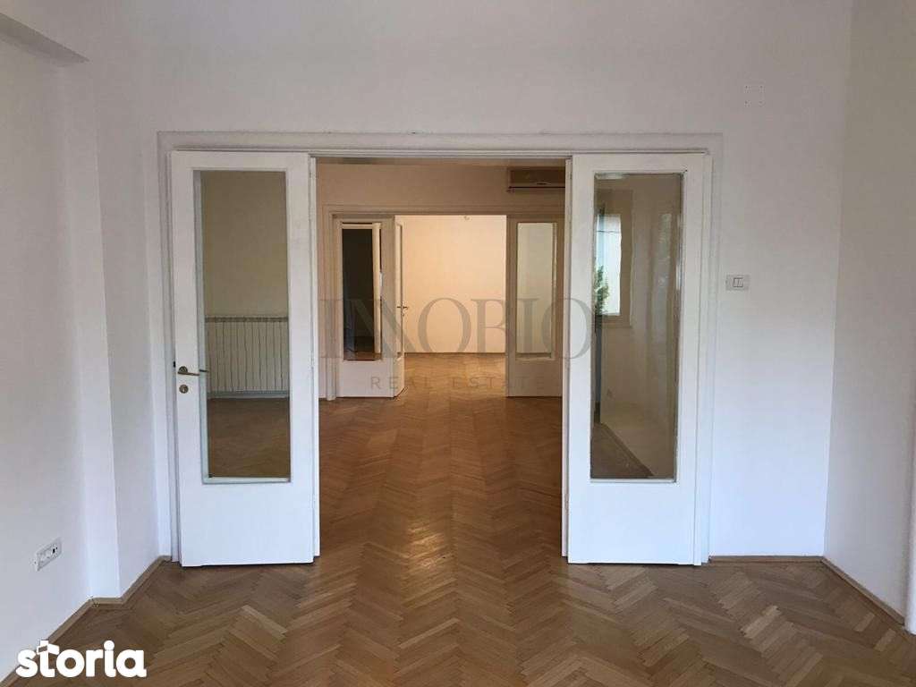 Apartament spațios cu 5 camere de vânzare | Piața Amzei - Imagine principală: 2/8