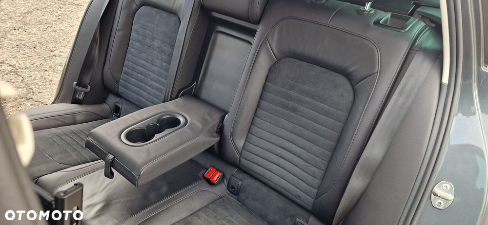 Volkswagen Passat 2.0 TDI BMT Highline DSG - 9