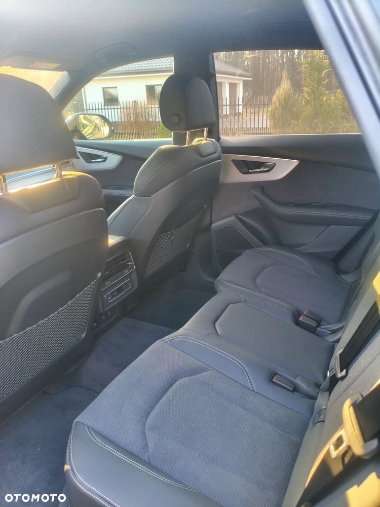 Audi Q8 55 TFSI e PHEV Quattro Tiptronic - 9
