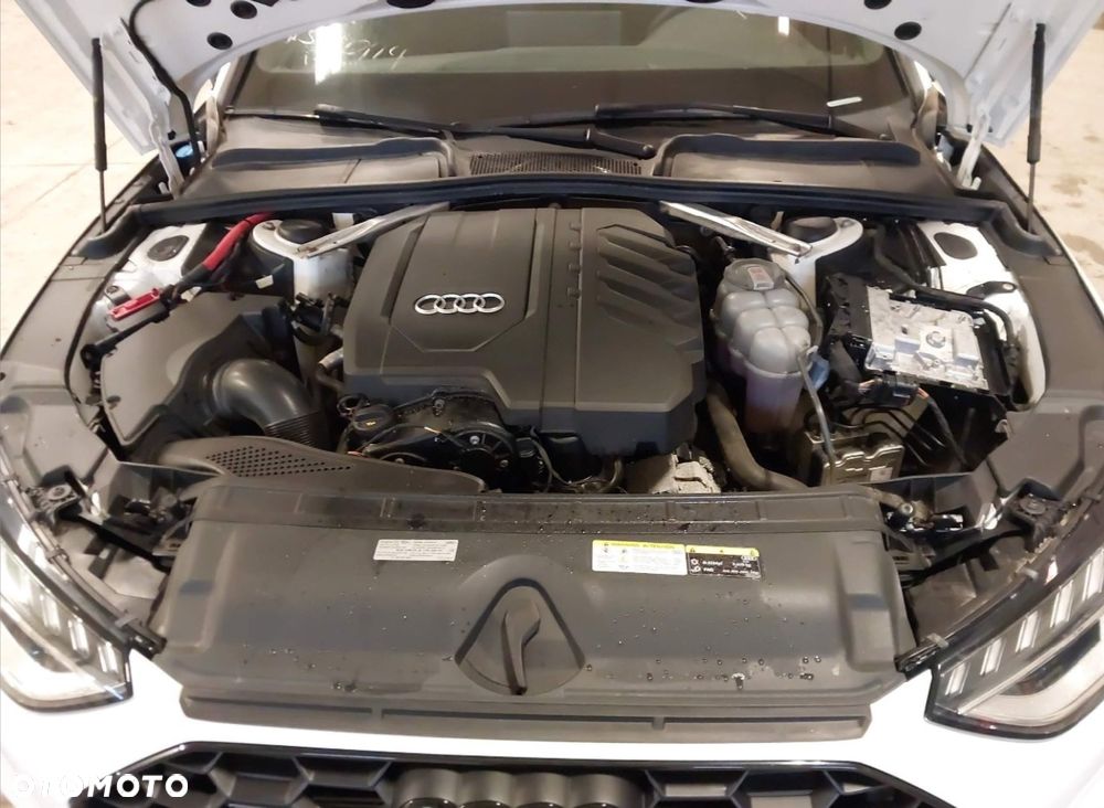 Audi A4 Limousine - 13