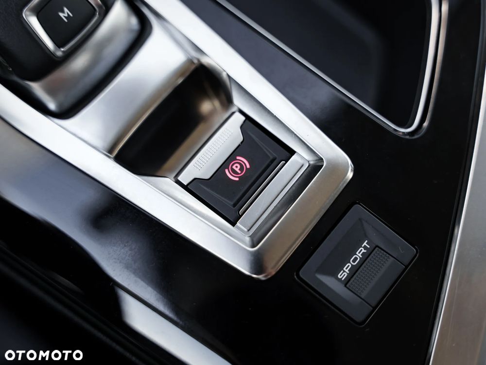 Peugeot 3008 BlueHDi 120 Stop & Start EAT6 Allure - 22