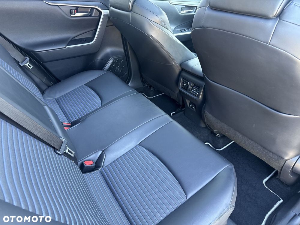 Toyota RAV4 2.5 Hybrid Selection 4x4 - 17