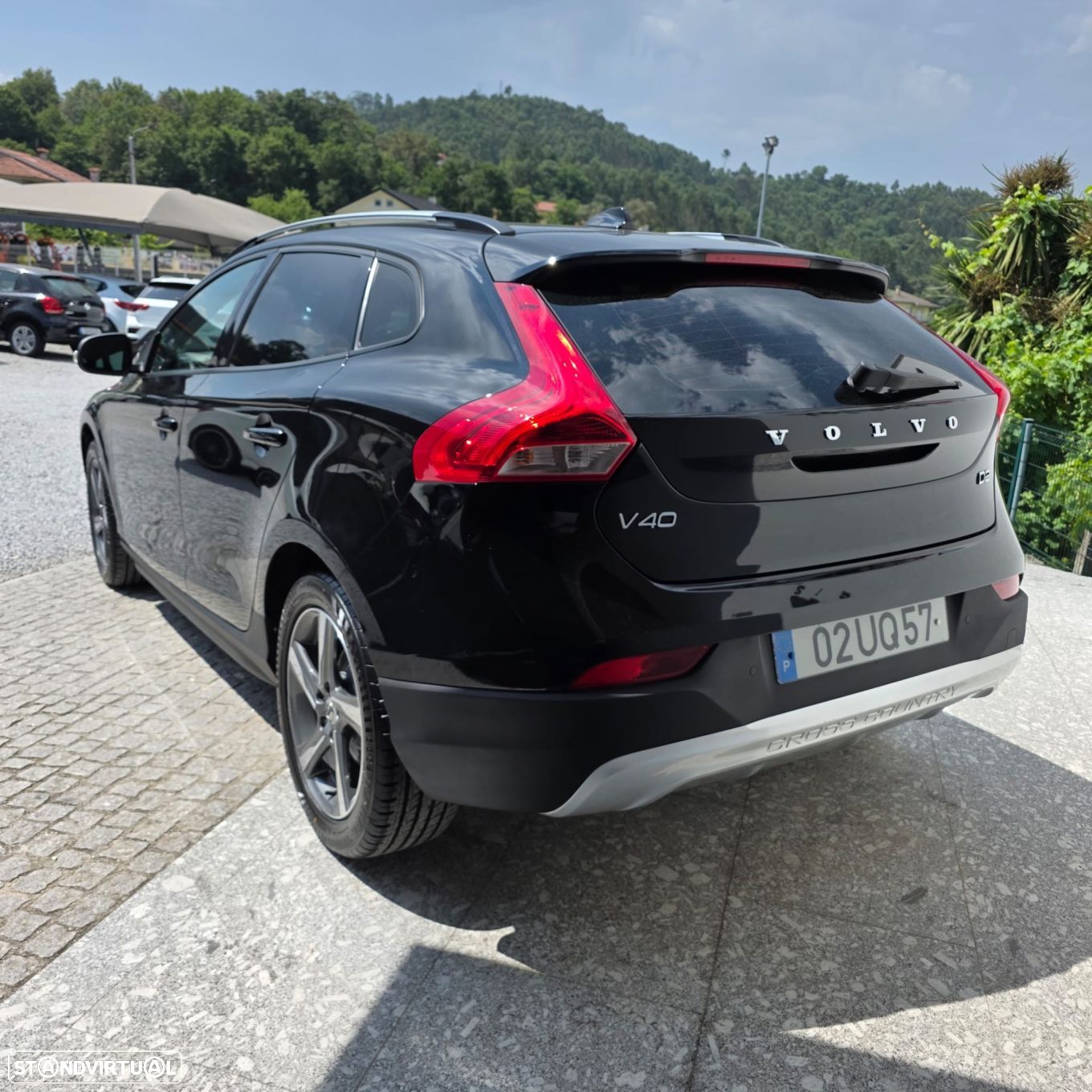 Volvo V40 Cross Country 2.0 D2 - 3