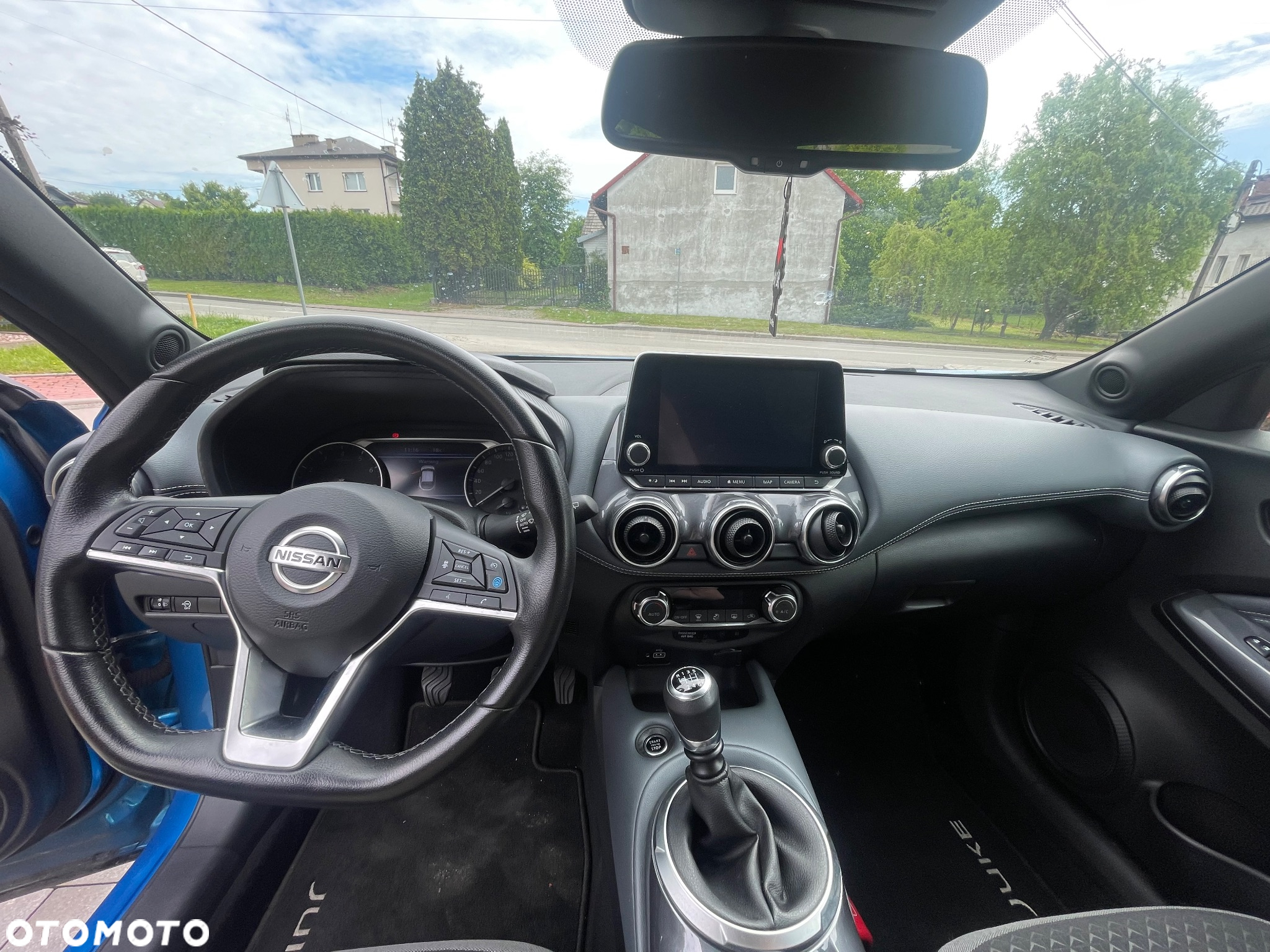 Nissan Juke 1.0 DIG-T Tekna - 16