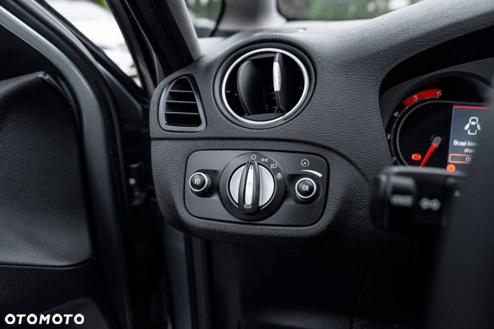 Ford S-Max 2.0 TDCi DPF Trend - 28