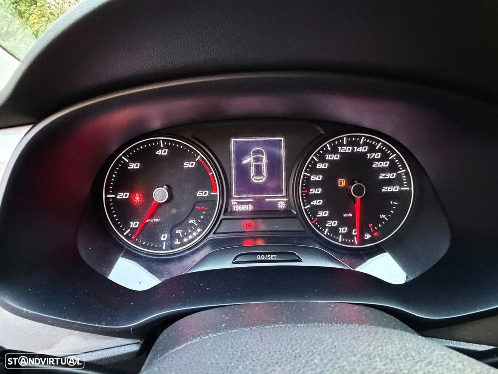 SEAT Leon 2.0 FSI Reference - 12