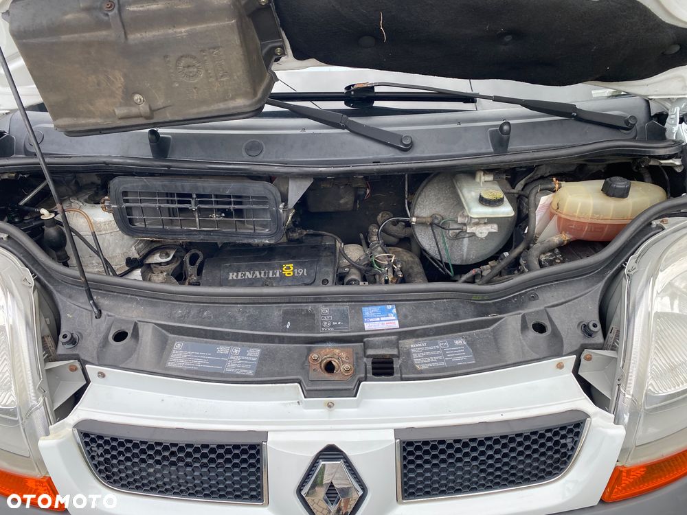 Renault Trafic - 10