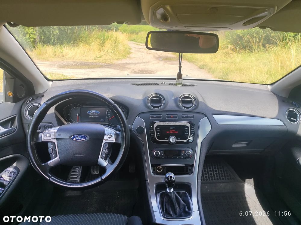 Ford Mondeo 2.0 TDCi Titanium - 9