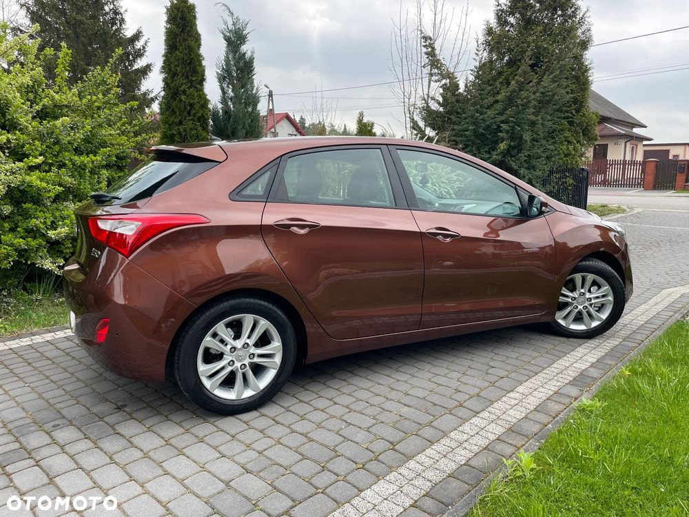 Hyundai i30 1.4 Comfort - 23
