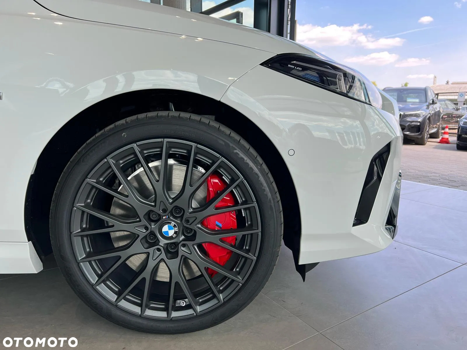 BMW Seria 2 220 mHEV - 12