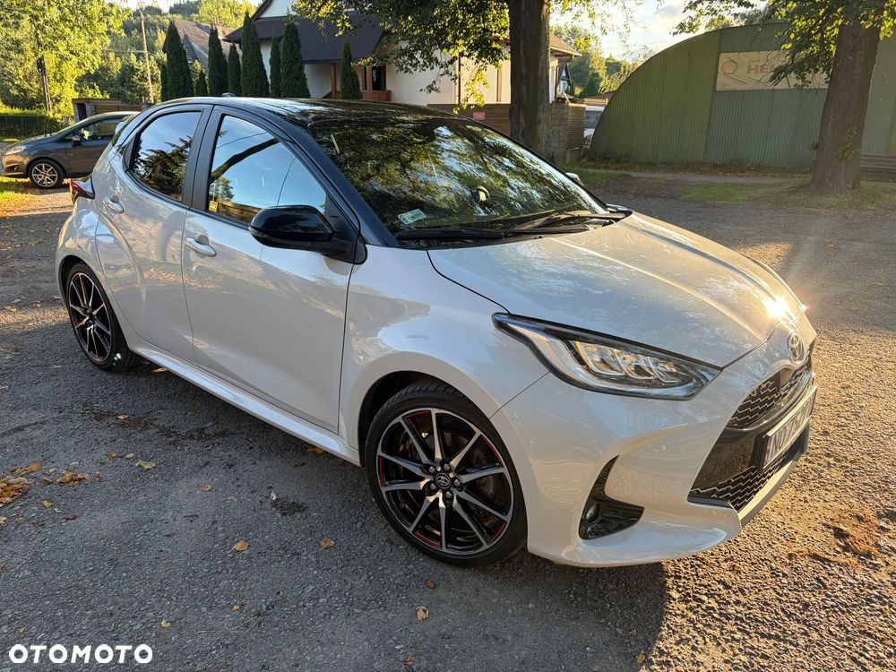 Toyota Yaris 1.5 VVT-i GR SPORT - 1