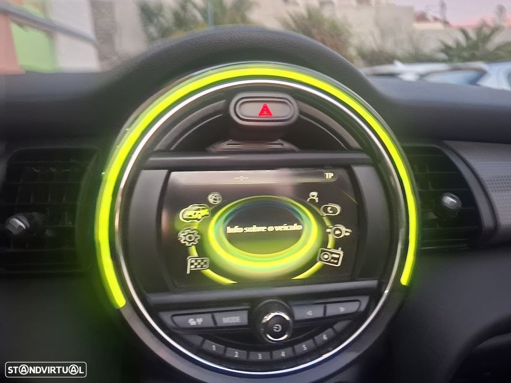 MINI Cabrio Cooper Essential - 20