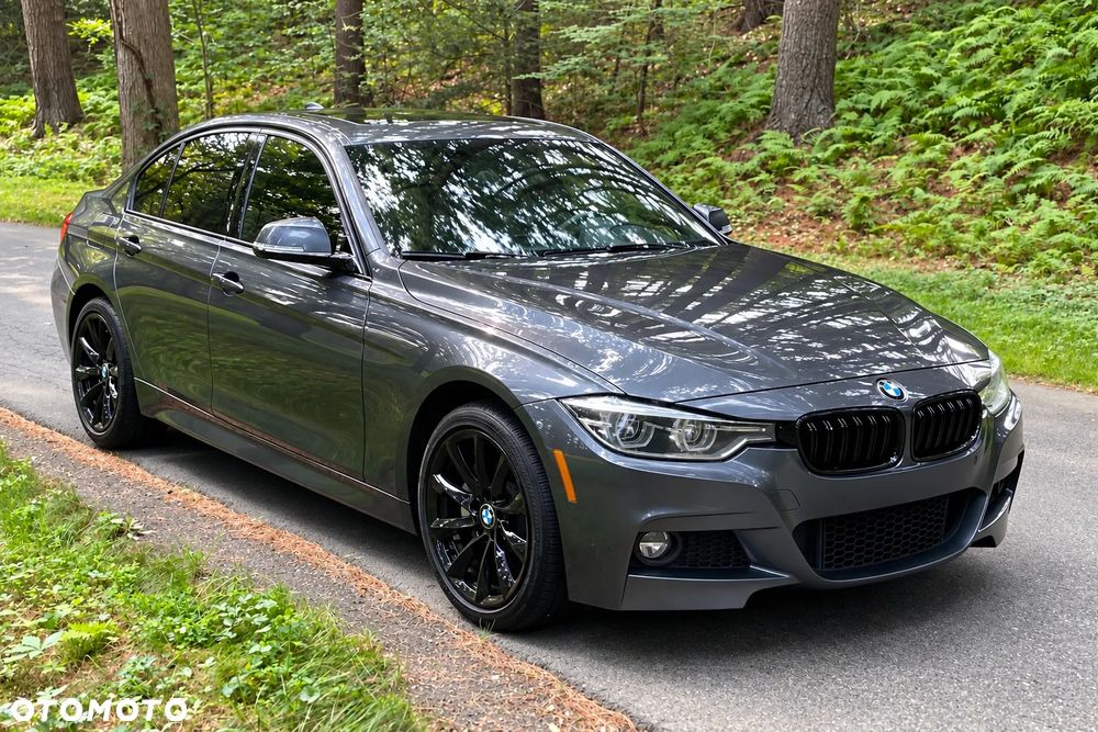 BMW Seria 3 330i xDrive Edition M Sport Shadow - 1
