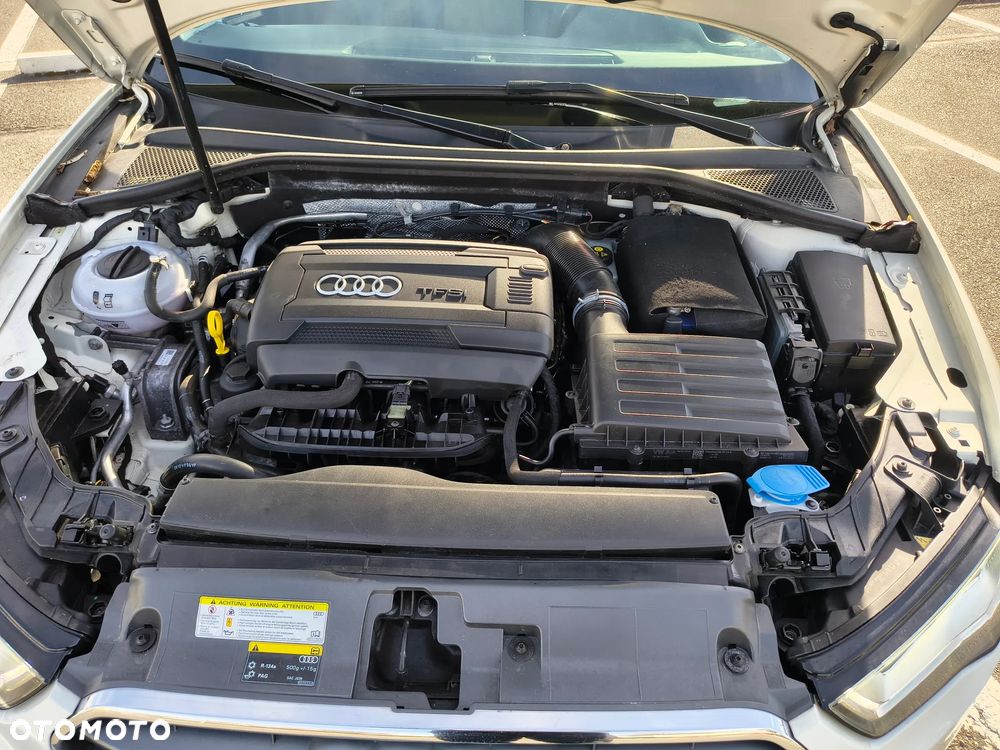 Audi A3 Sportback 1.8 TFSI Attraction S tronic - 33