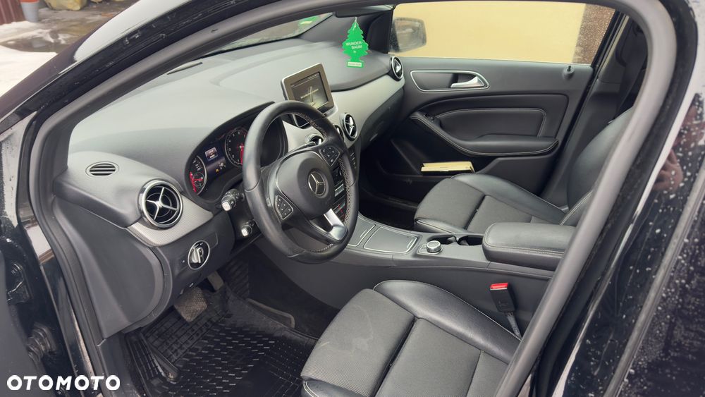 Mercedes-Benz Klasa B 180 7G-DCT Style - 8