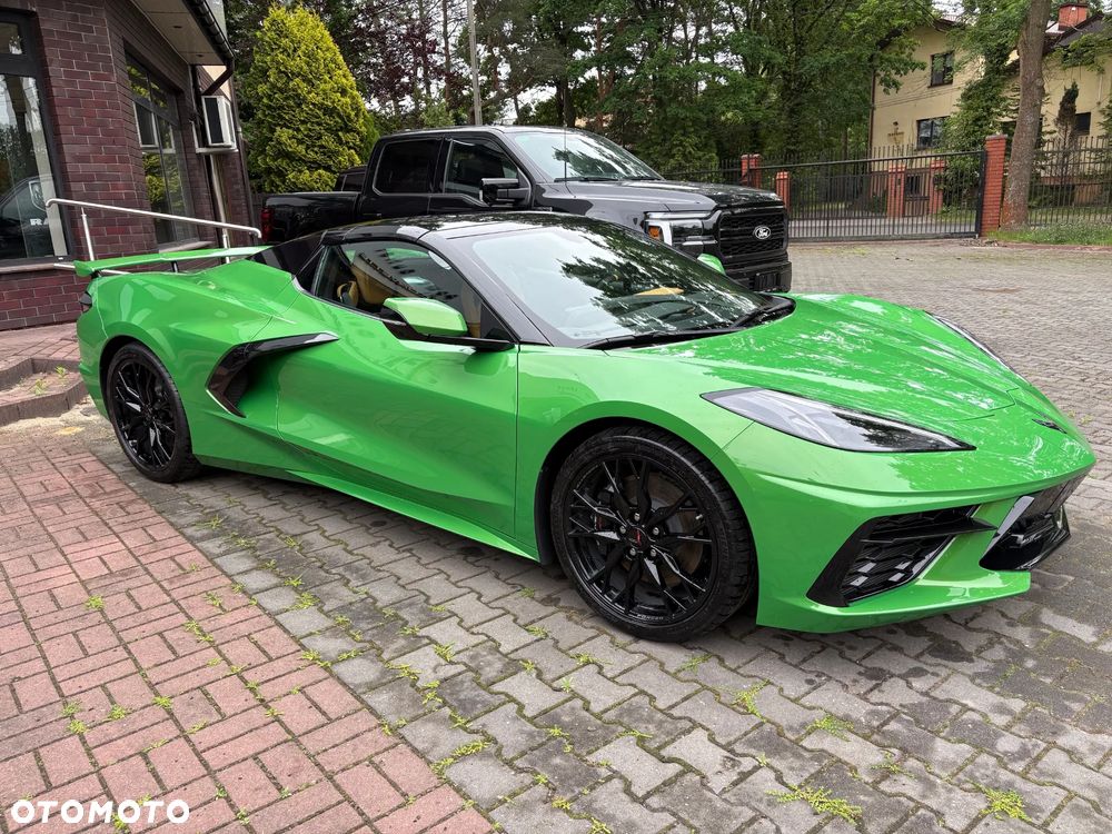 Chevrolet Corvette - 13
