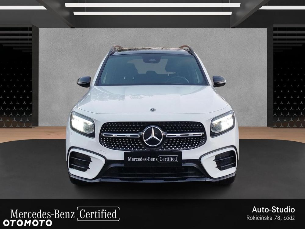 Mercedes-Benz GLB - 10