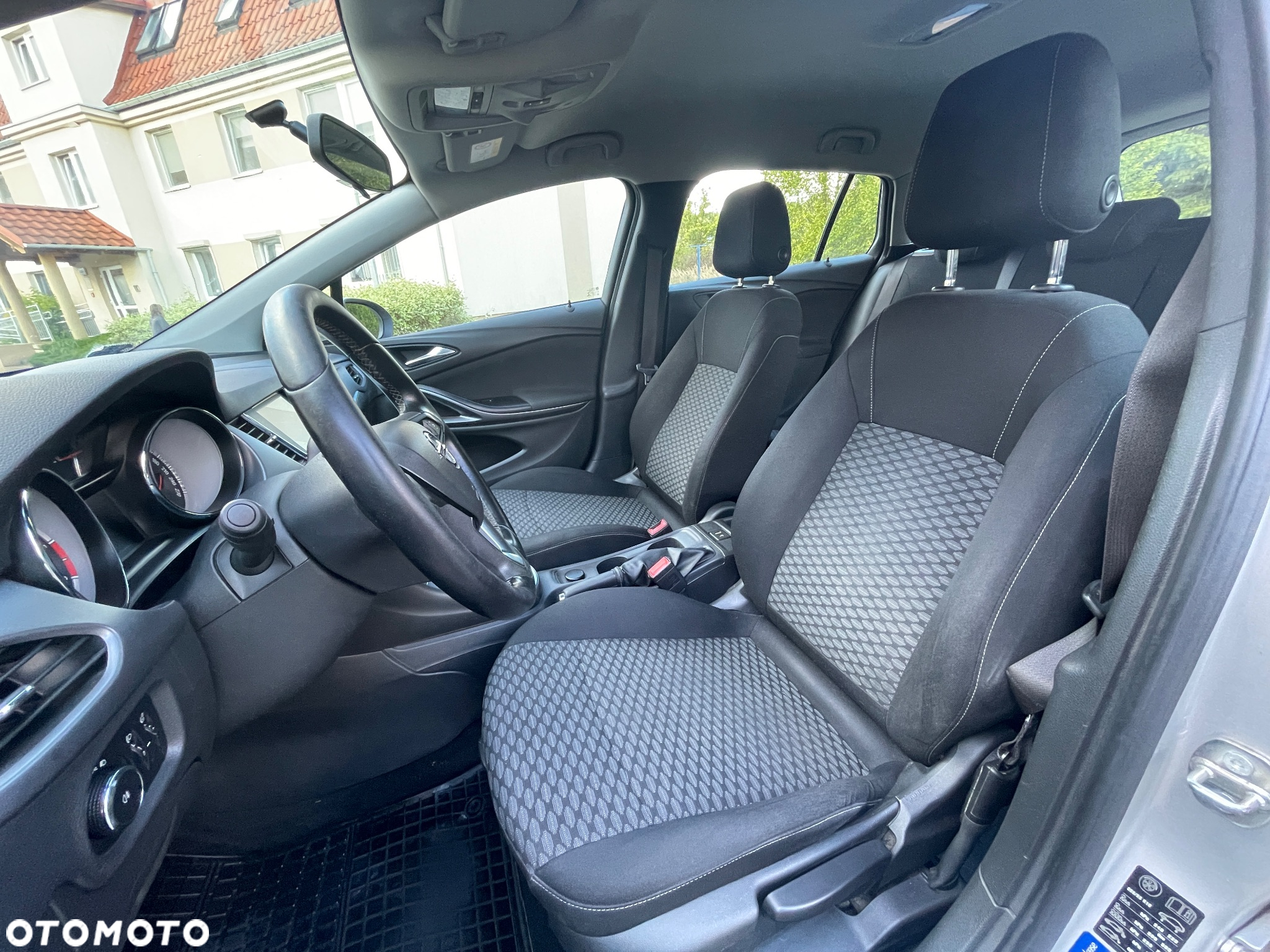 Opel Astra V 1.6 CDTI Enjoy S&S - 18