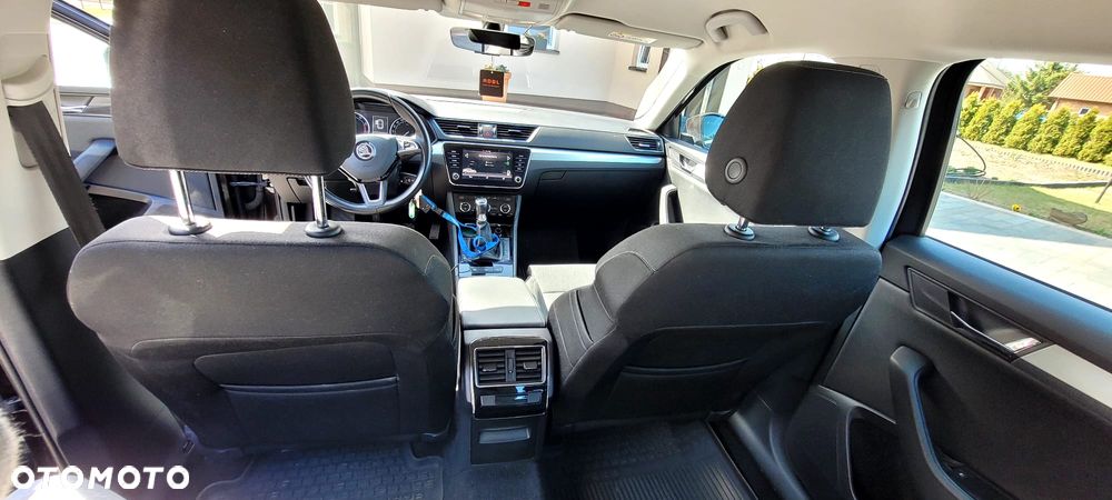 Skoda Superb 1.5 TSI ACT Ambition - 11