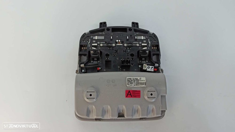 LUZ INTERIOR HYUNDAI KONA KLASS 2WD - 2