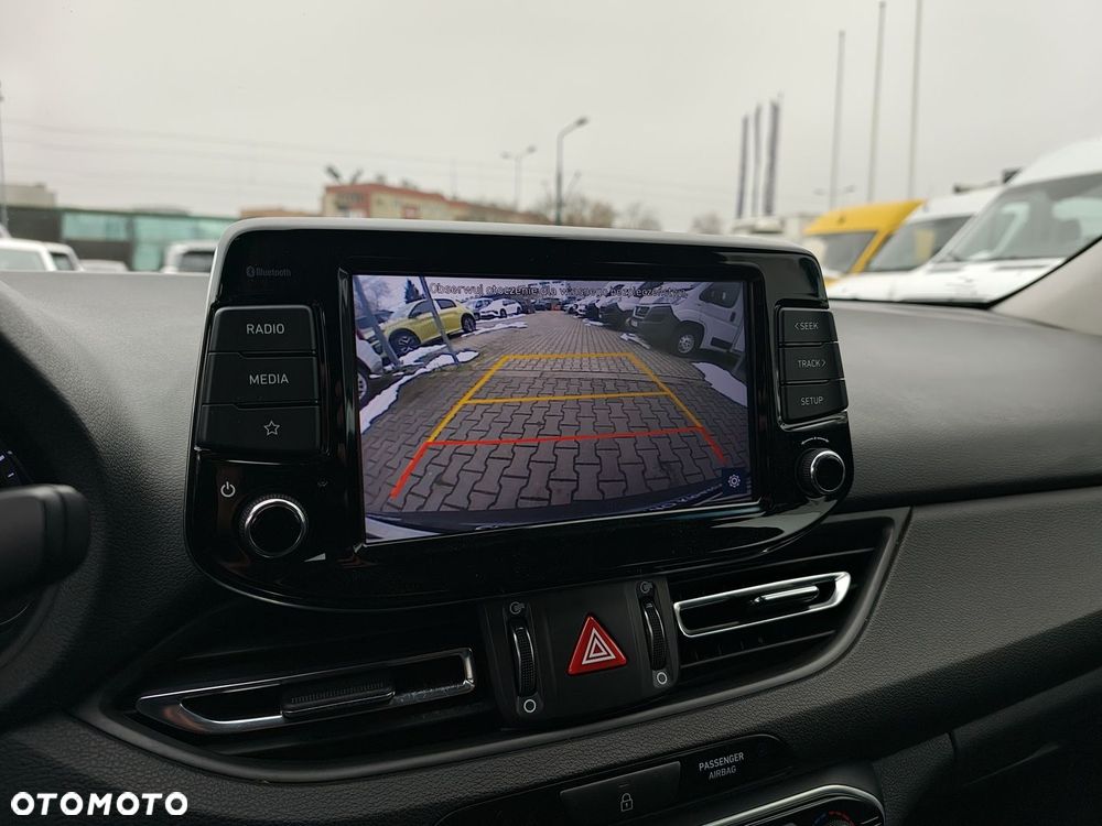 Hyundai i30 1.5 DPI Comfort - 13