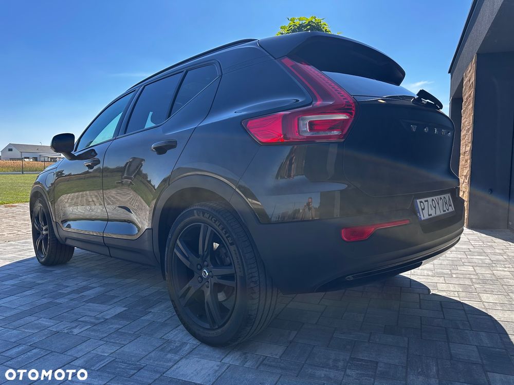 Volvo XC 40 T5 Plug-In Hybrid R-Design - 10