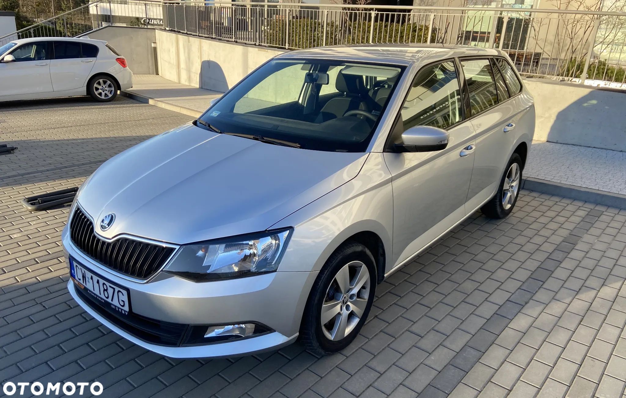 Skoda Fabia 1.0 TSI Ambition - 1