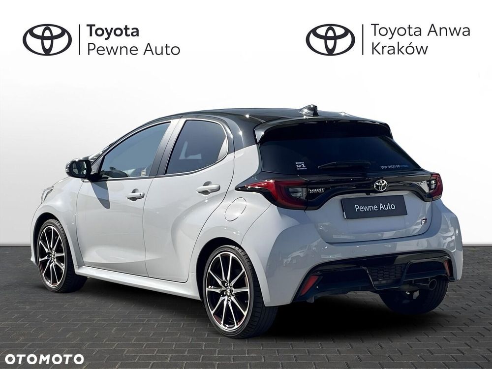 Toyota Yaris - 3