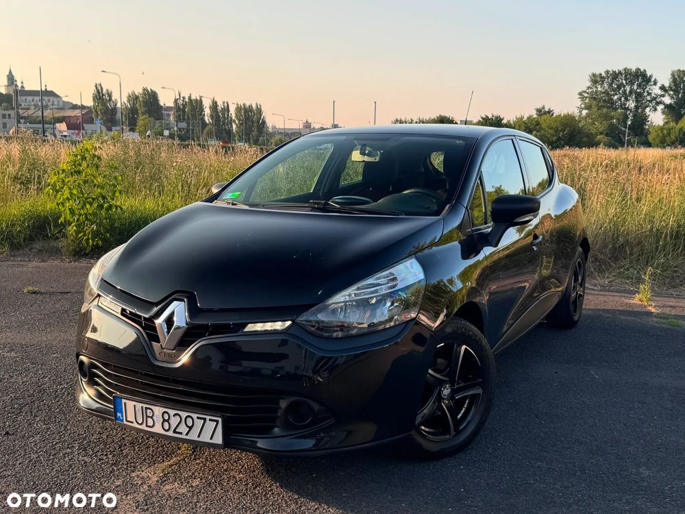 Renault Clio - 2
