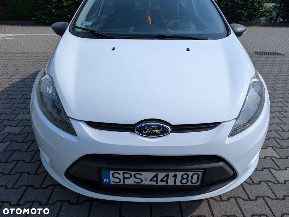 Ford Fiesta 1.4 TDCi Ambiente - 3