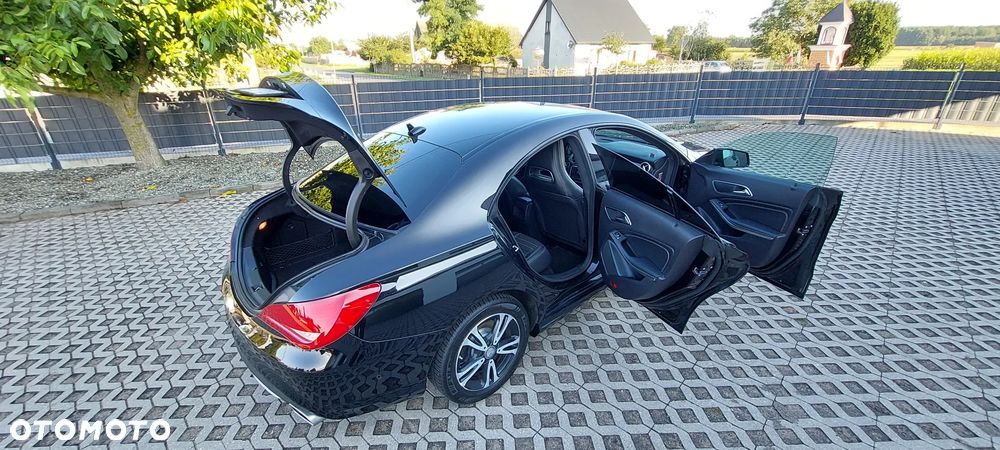 Mercedes-Benz CLA - 21