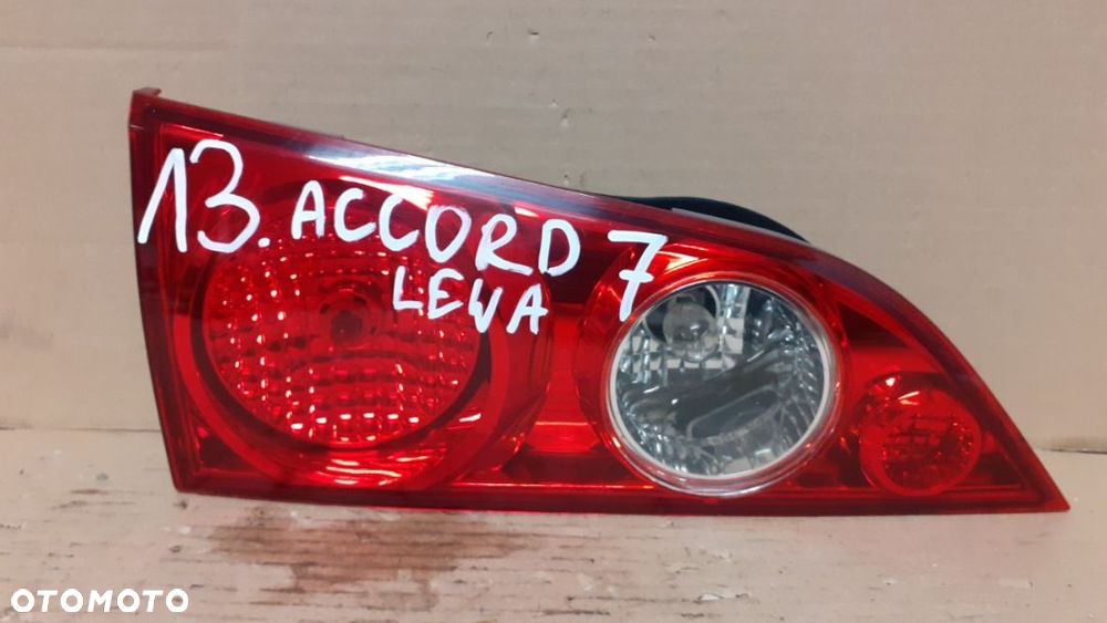 #LAMPA W KLAPĘ LEWY TYŁ HONDA ACCORD VII - 1