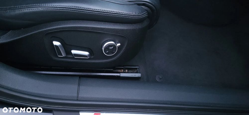 Audi A6 Avant 3.0 TDI Quattro S tronic - 15